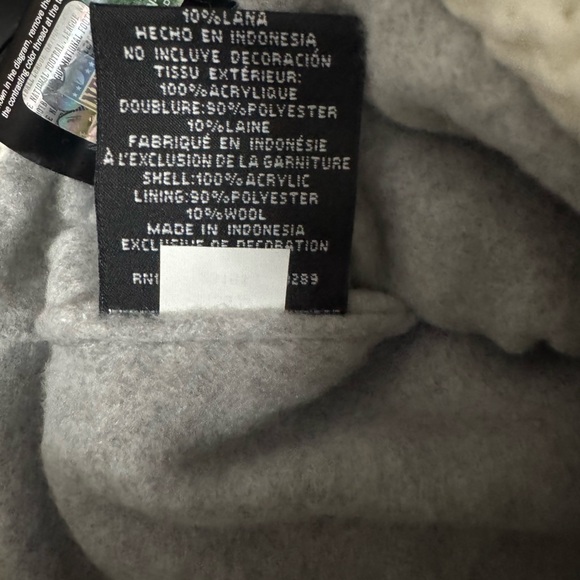 New Era NFL Carolina Panthers Cuff Beanie Toboggan Winter Hat Womens Blue White - Picture 6 of 6